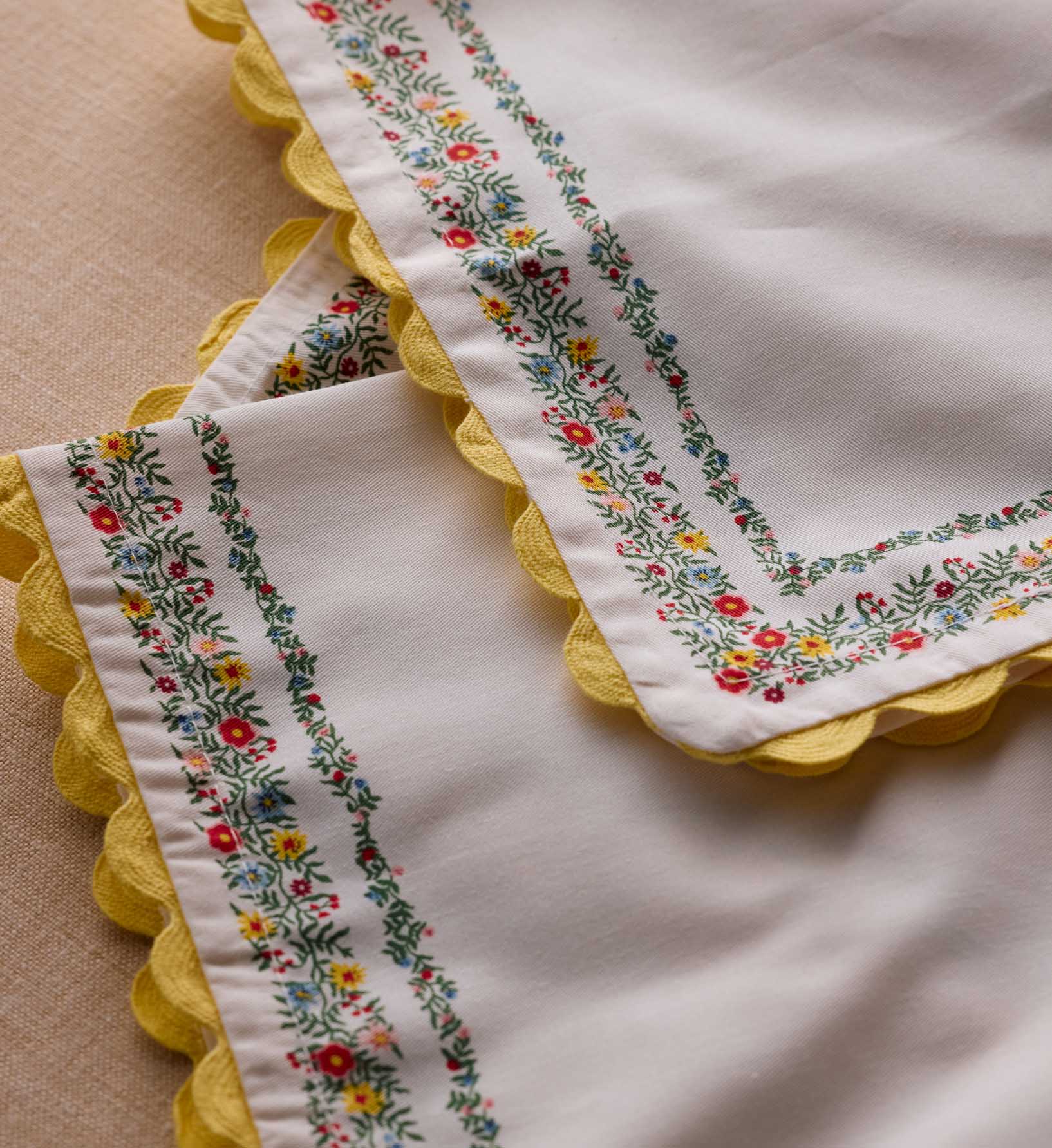 Cloverpaperco™ - Cotton Napkin Set - Rosette