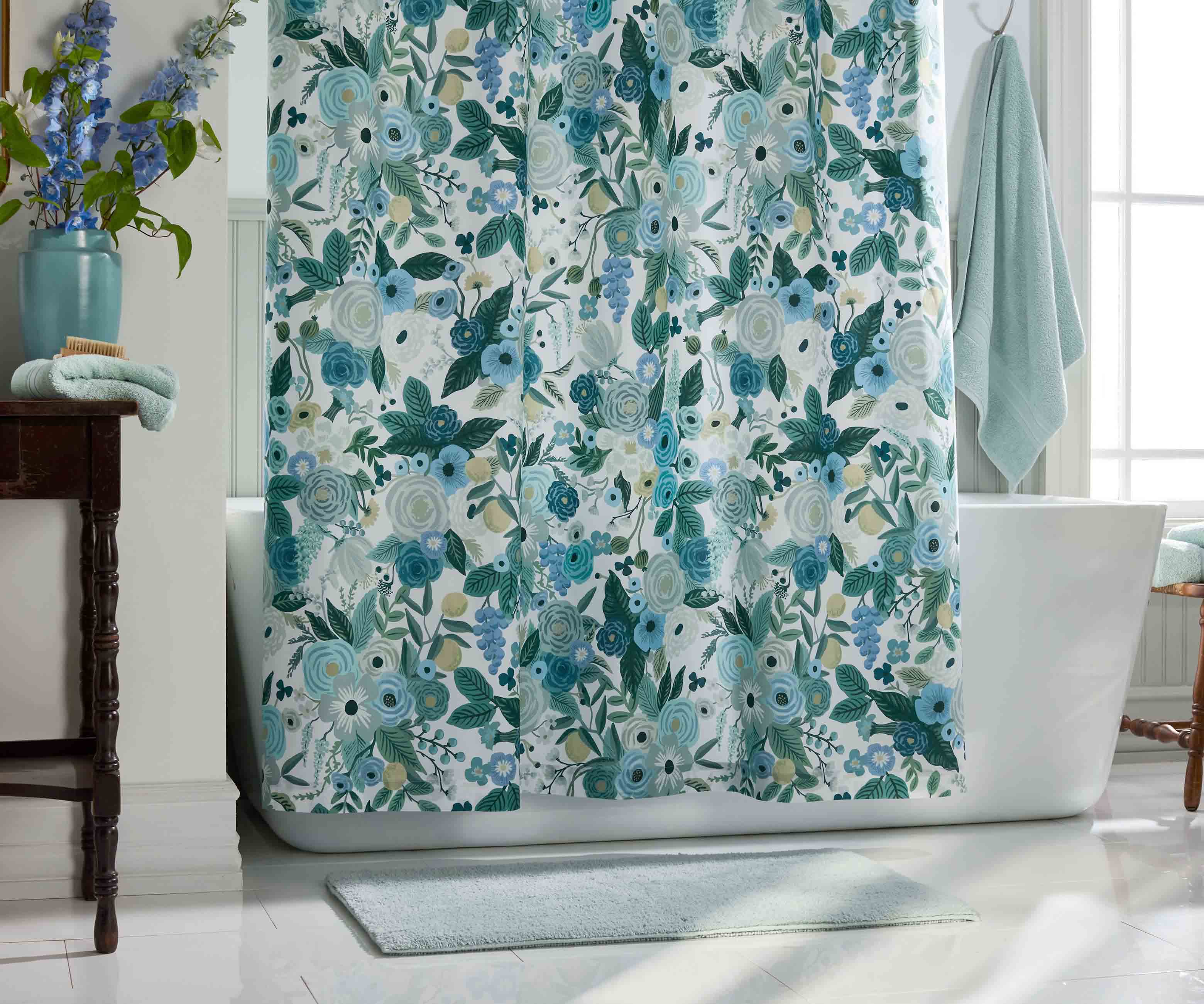 Cloverpaperco™ - Percale Shower Curtain - Garden Party Blue