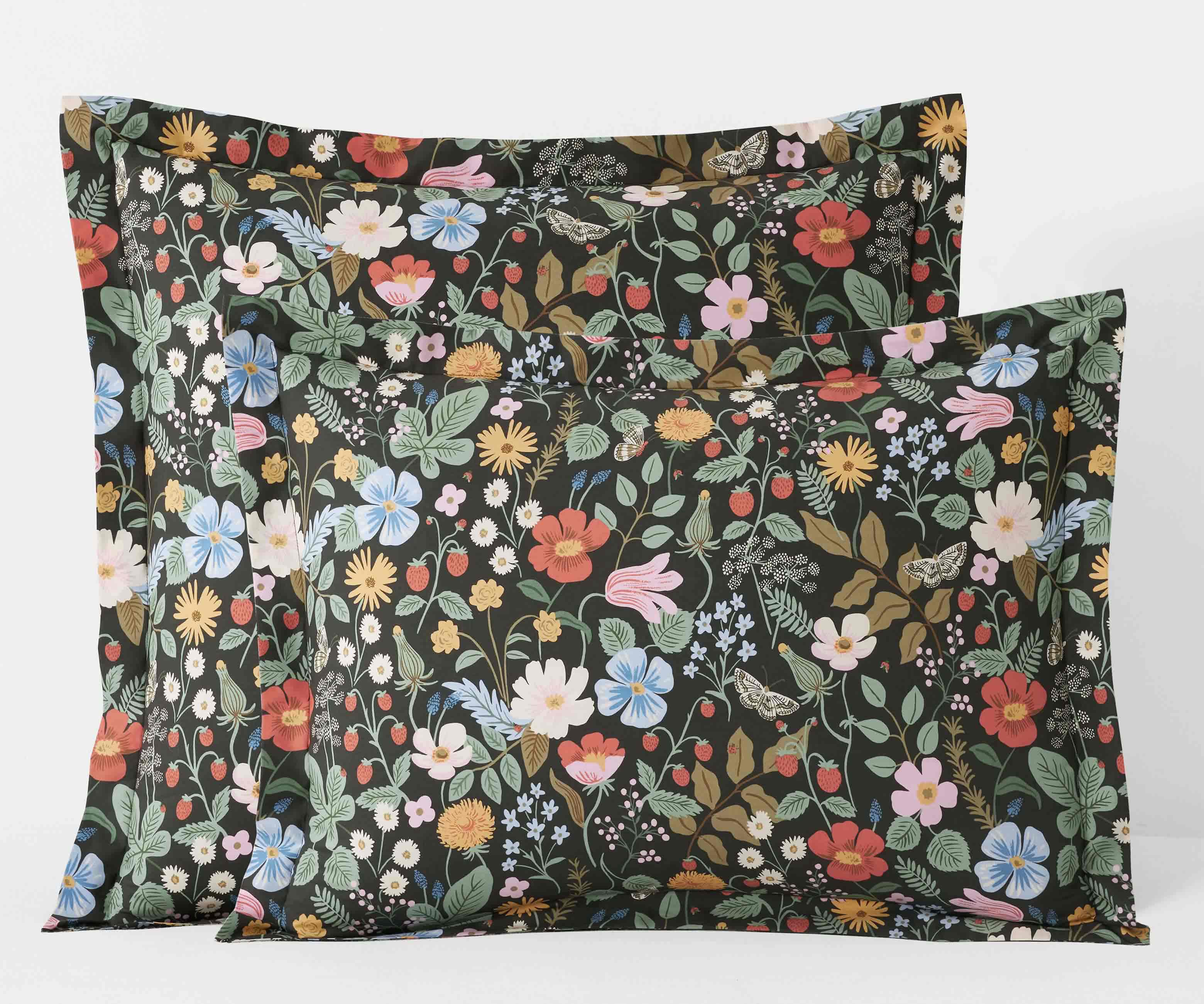 Cloverpaperco™ - Percale Sham - Strawberry Fields Black