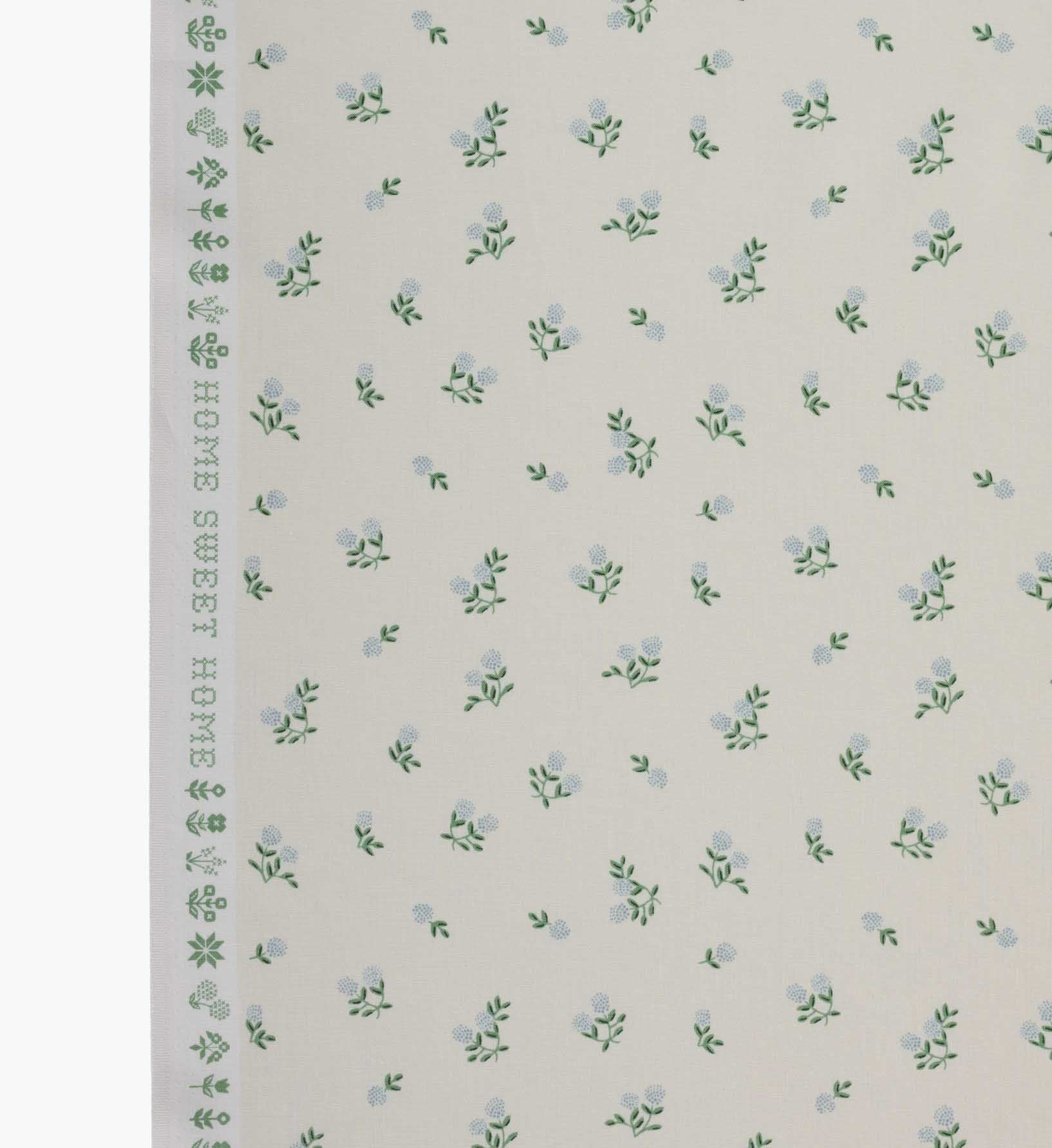 Cloverpaperco™ - Ditsy Hydrangea Cotton Fabric - Cream
