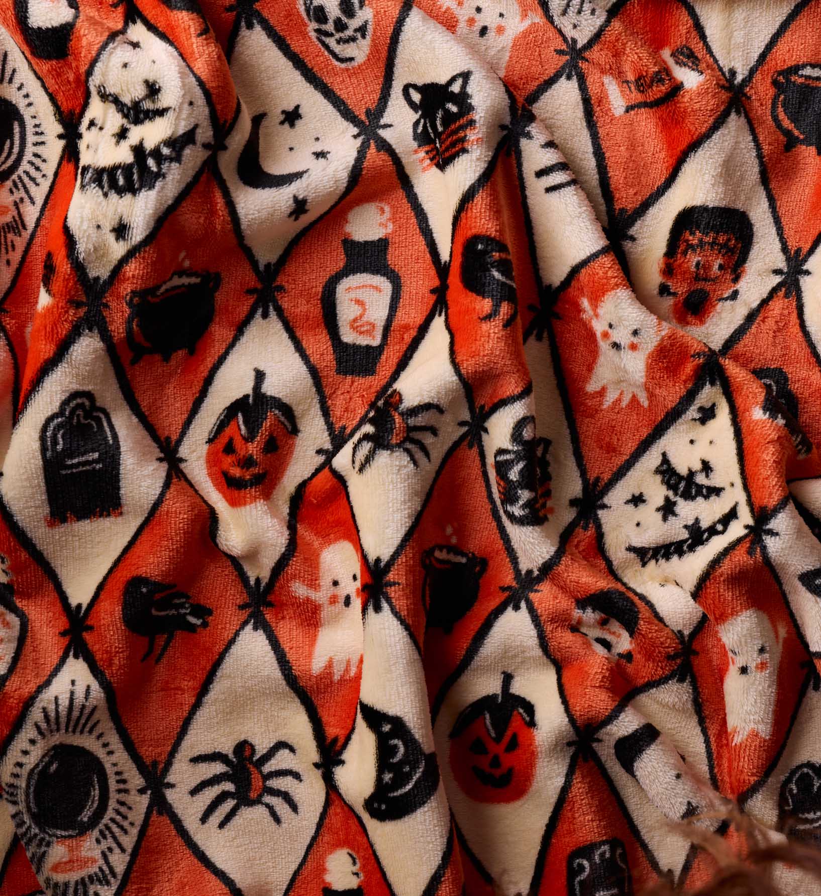 Cloverpaperco™ - Fleece Blanket - Halloween Argyle