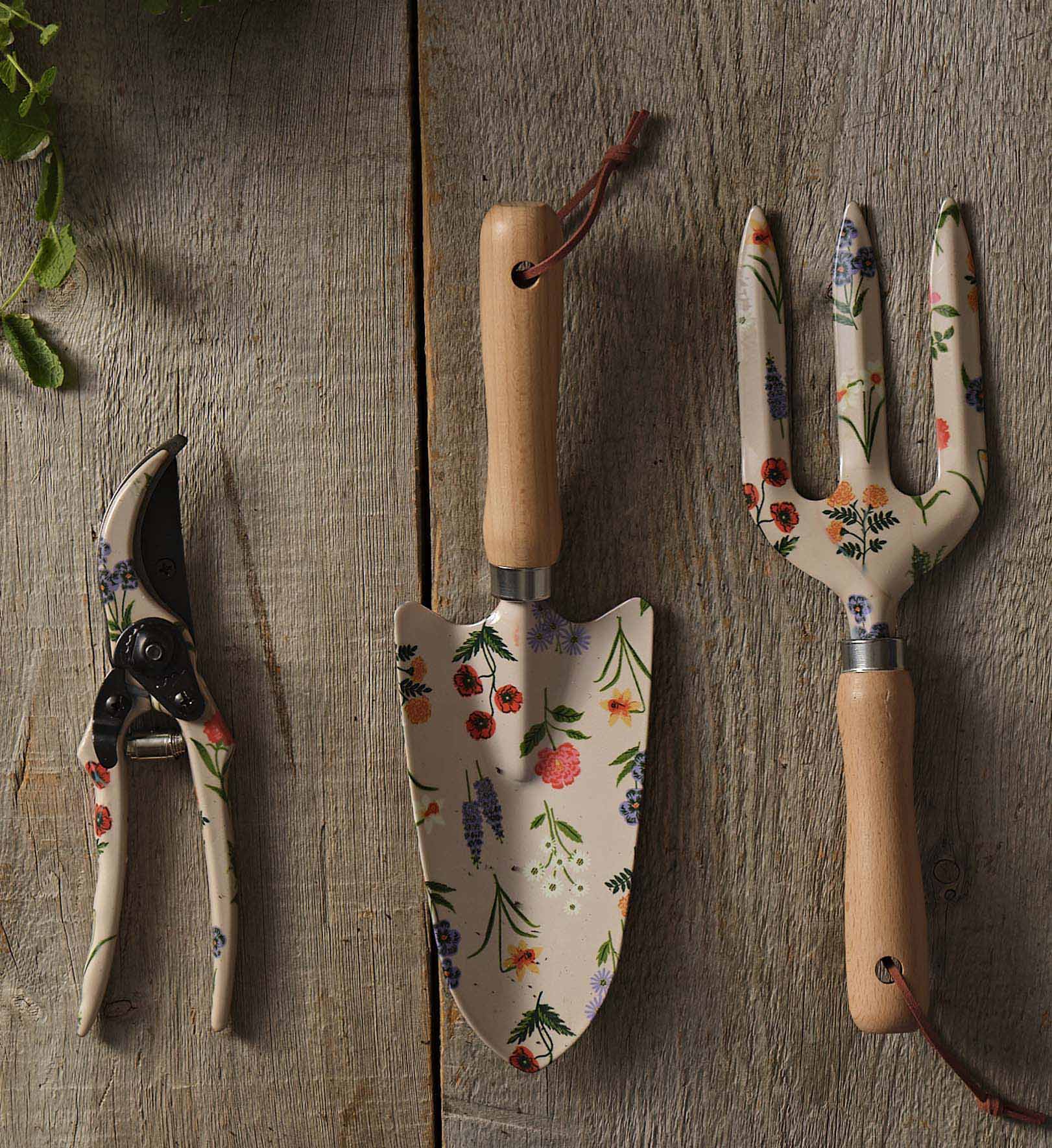 Cloverpaperco™ - Gardening Tool Set - Garden Study