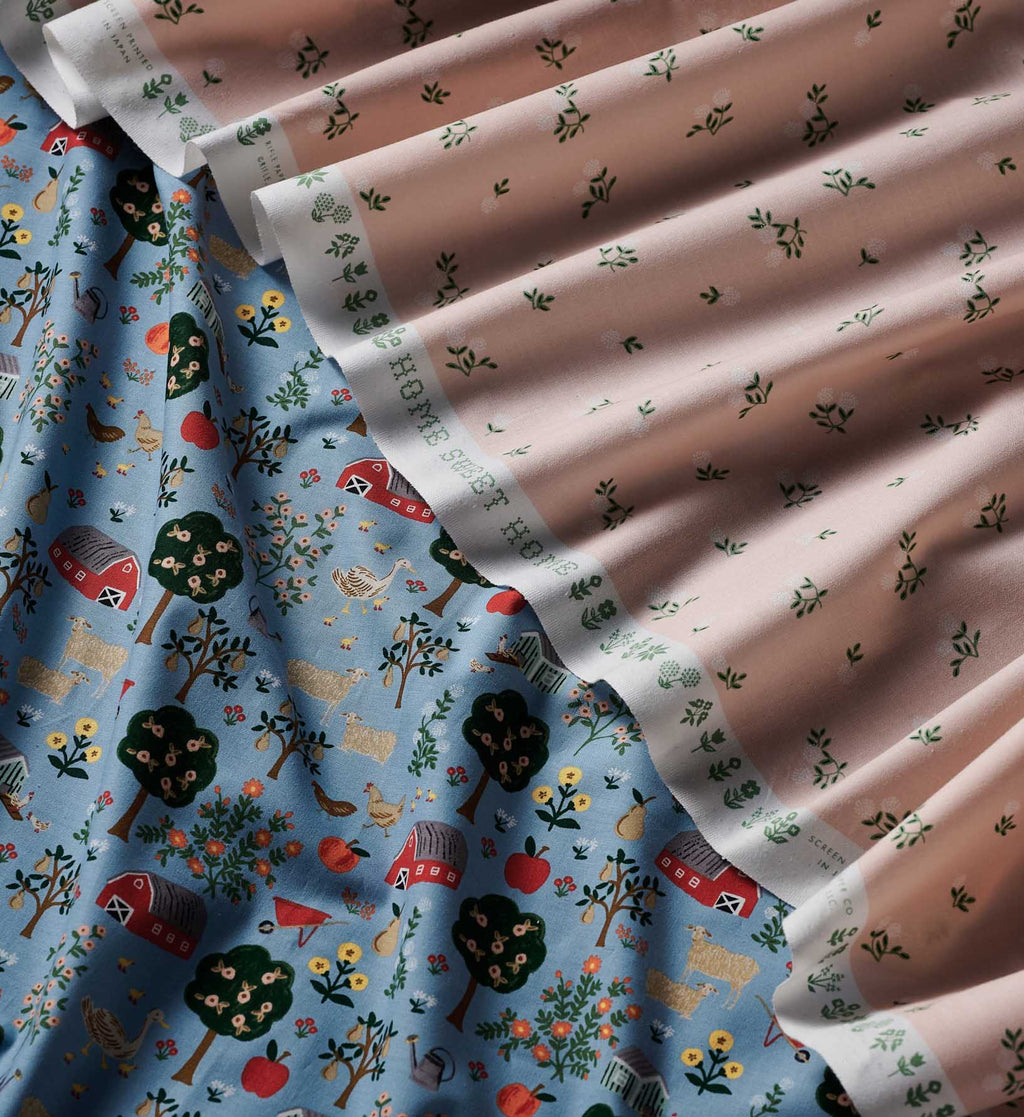 Cloverpaperco™ - Ditsy Hydrangea Cotton Fabric - Pink