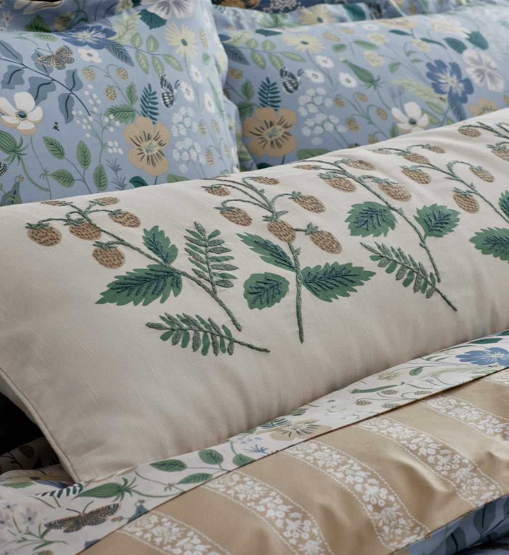 Cloverpaperco™ - Embroidered Lumbar Pillow Cover - Strawberry Fields