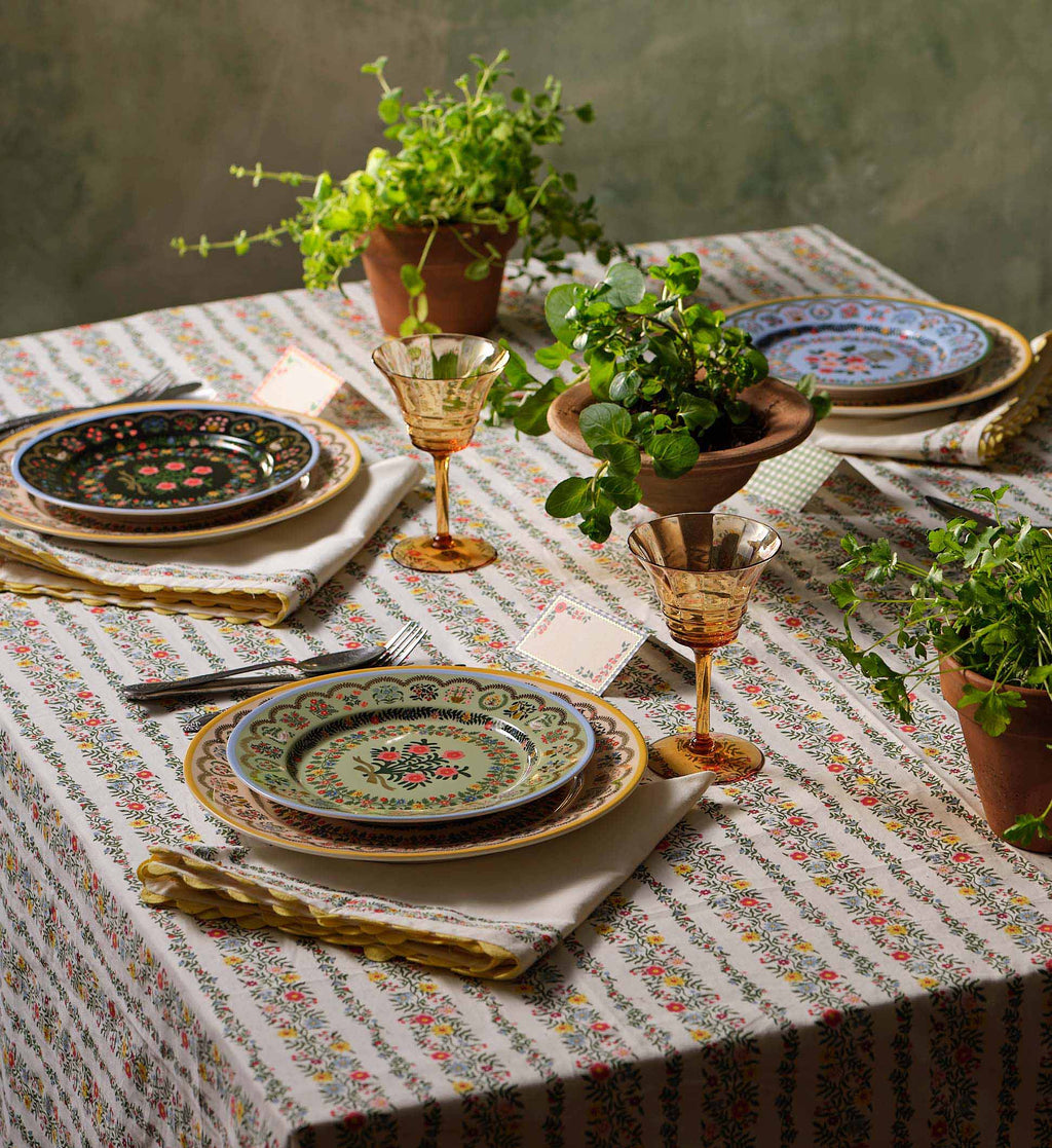 Cloverpaperco™ - Cotton Tablecloth - Rosette