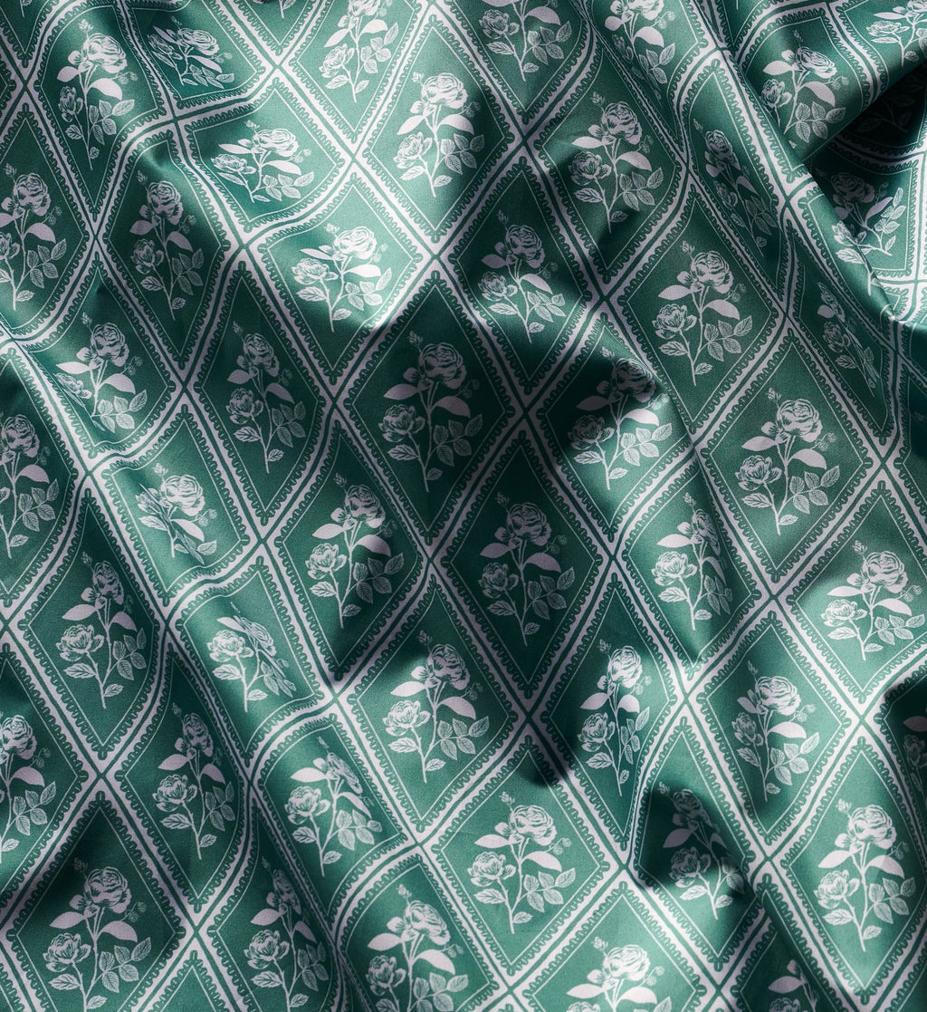 Cloverpaperco™ - Packable Rain Poncho - Rose Study