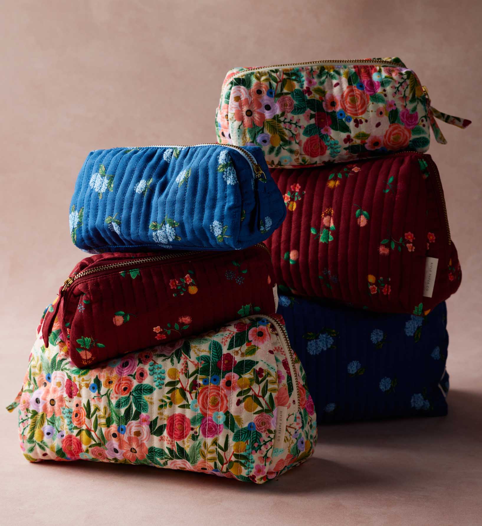 Cloverpaperco™ - Quilted Large Cosmetic Pouch - Garden Party